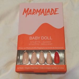Marmalade Press on Manicure Kit